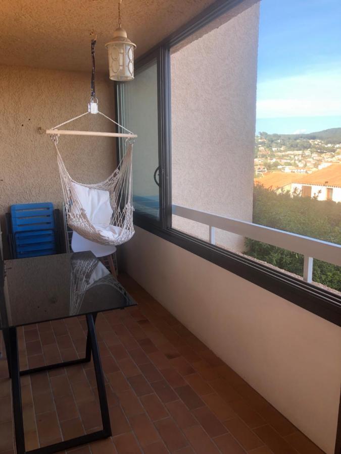 Appartement 4 Personnes Vue Mer Carqueiranne Exterior photo